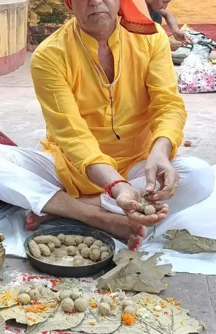 Online Pind Daan in Varanasi Kashi
